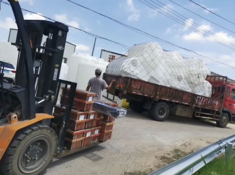 塑料水箱容器哪家好？